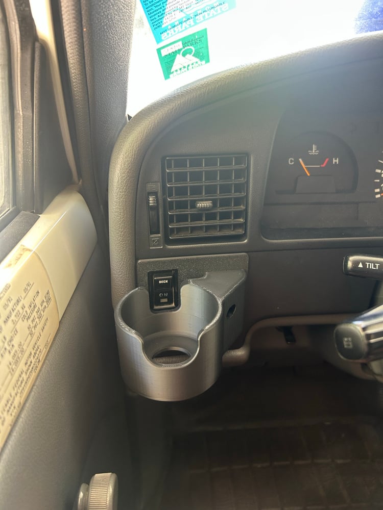 1989-1995 Toyota Pickup/4Runner Drivers Cupholder 