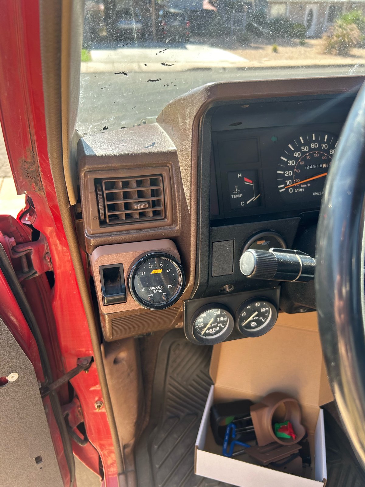 84-88 Toyota Truck and 4Runner Gauge Pod Mount 