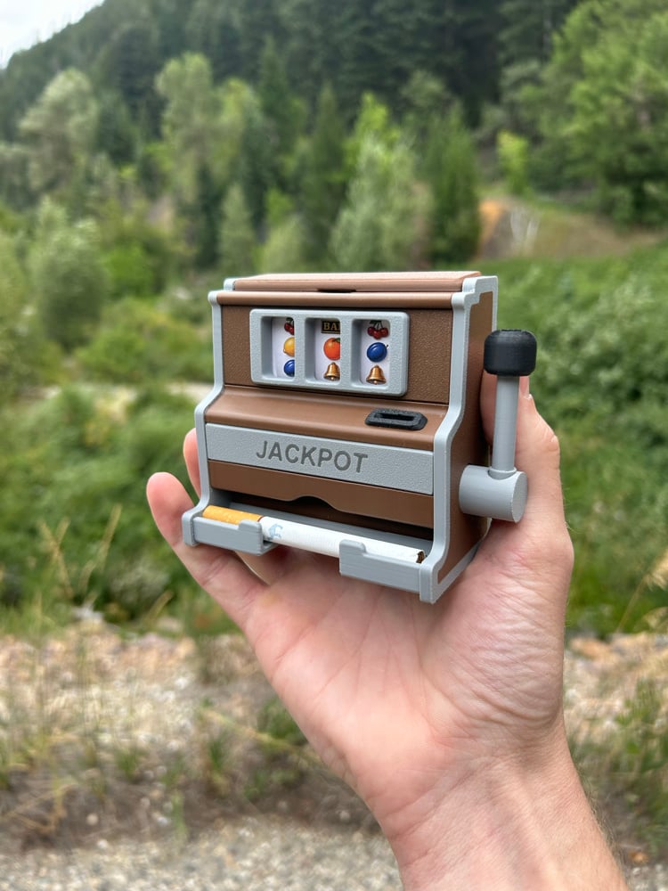 Cigarette Slot Machine 